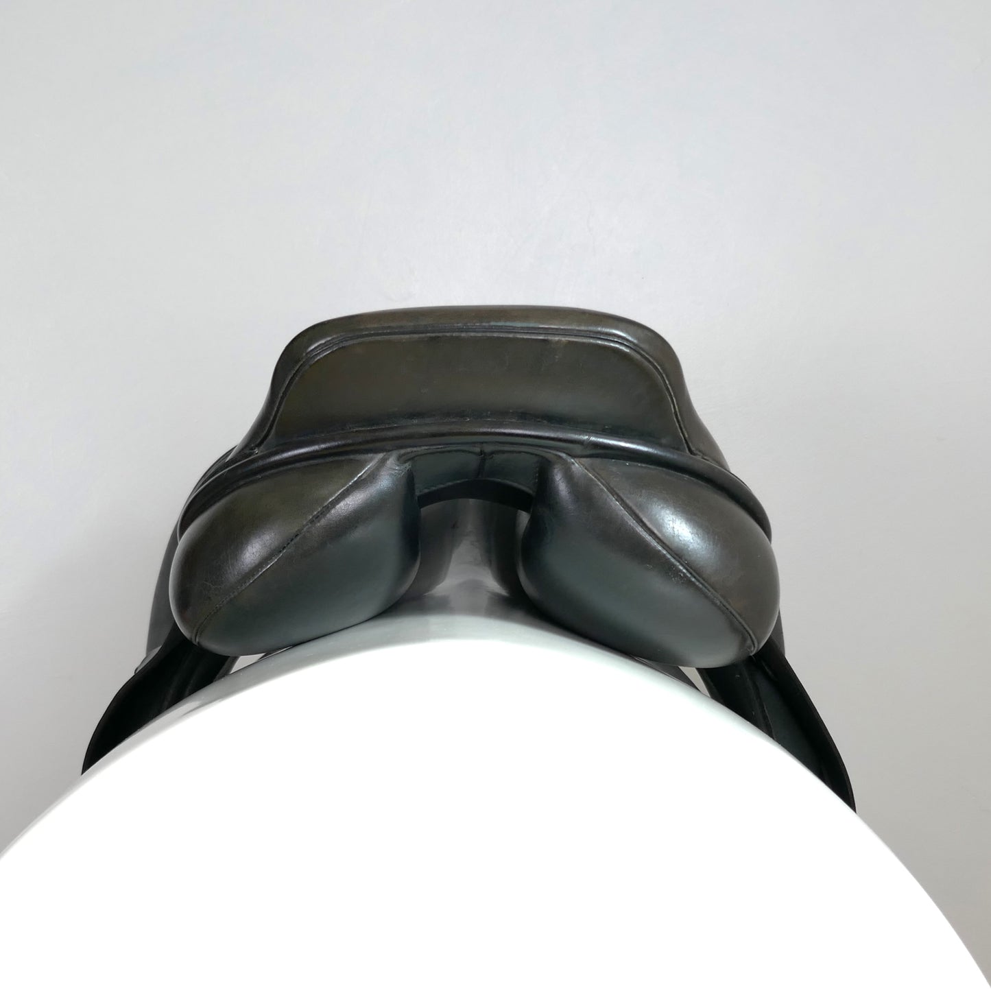 Ideal Grandee Elite Jumping Saddle - 17" Narrow-Medium Black TF85