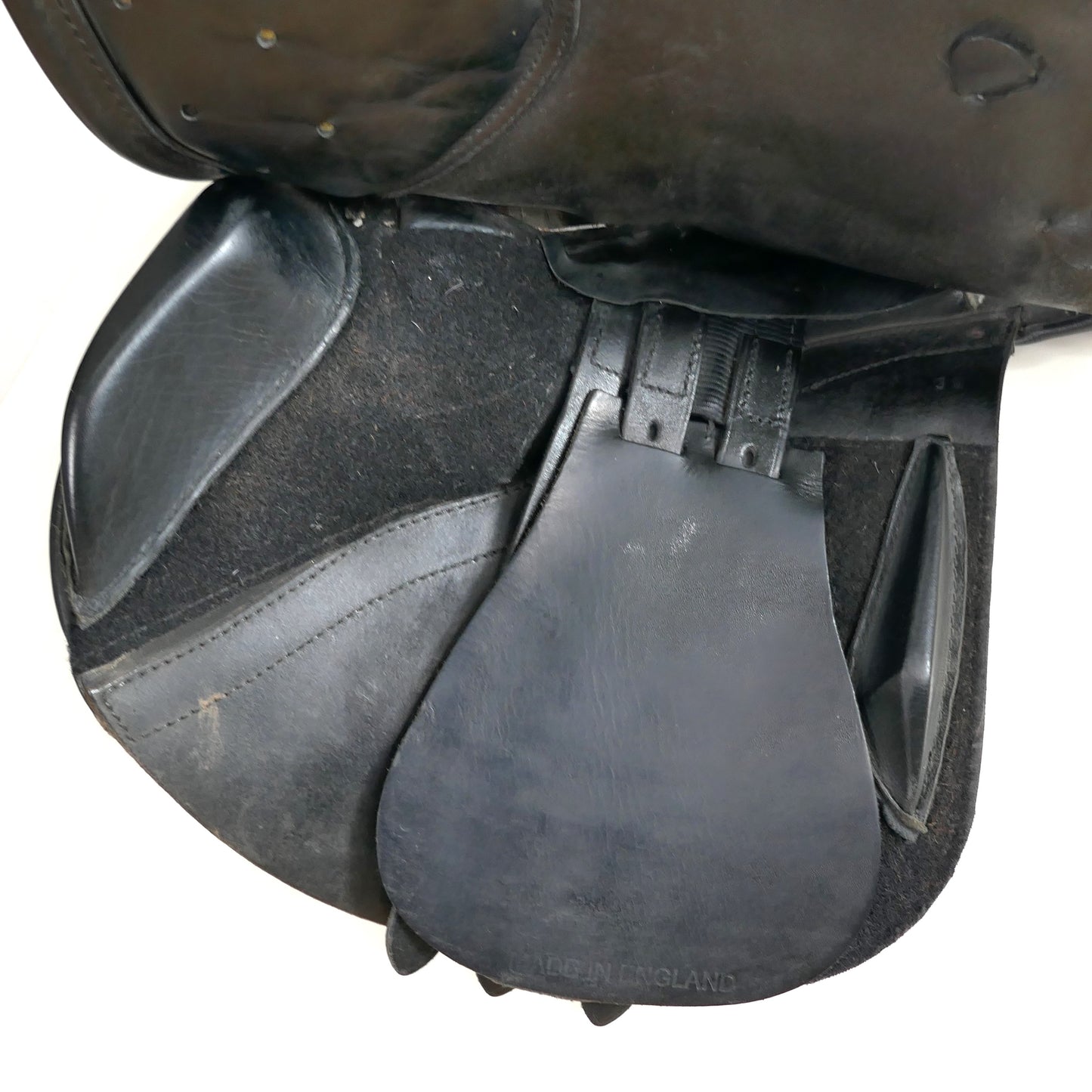 Ideal Grandee Elite Jumping Saddle - 17" Narrow-Medium Black TF85
