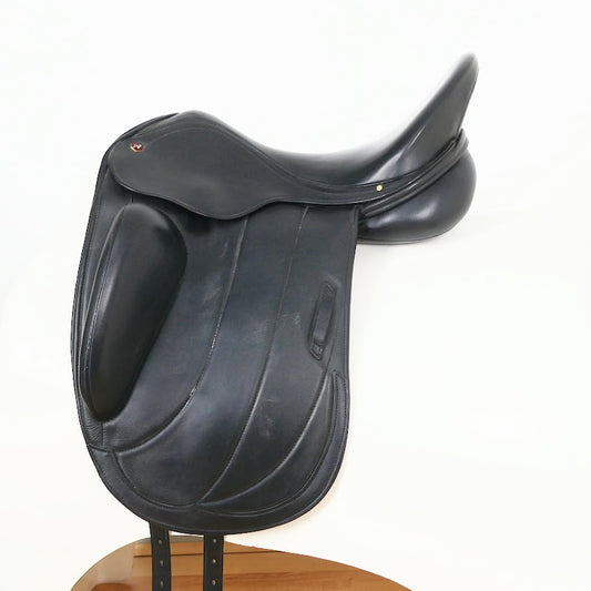 Albion Fabrento Dressage Saddle - 17.5" Extra Wide Black TD111