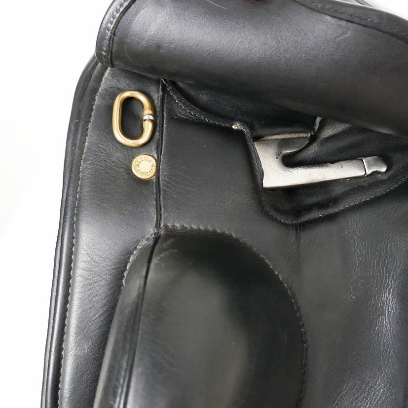 Albion Fabrento Dressage Saddle - 17.5" Extra Wide Black TD111
