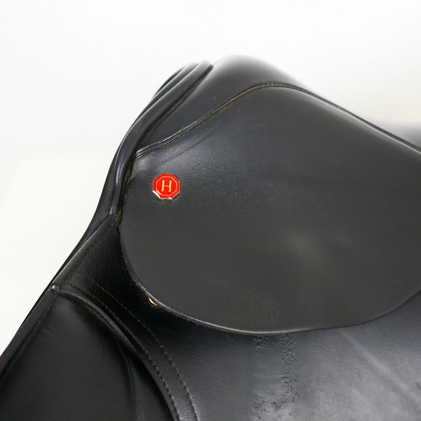 Hastilow Jumping Saddle - 17" Medium Black TF105