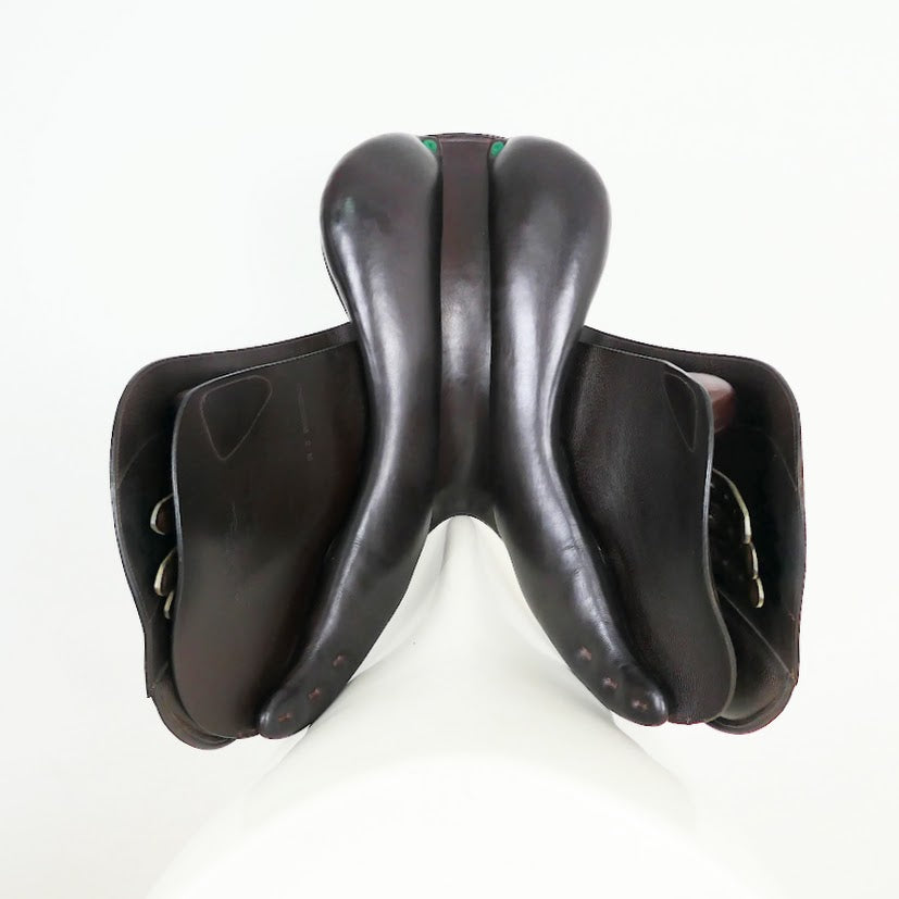 Amerigo Vega Jumping Saddle - 17" Medium Brown TF146