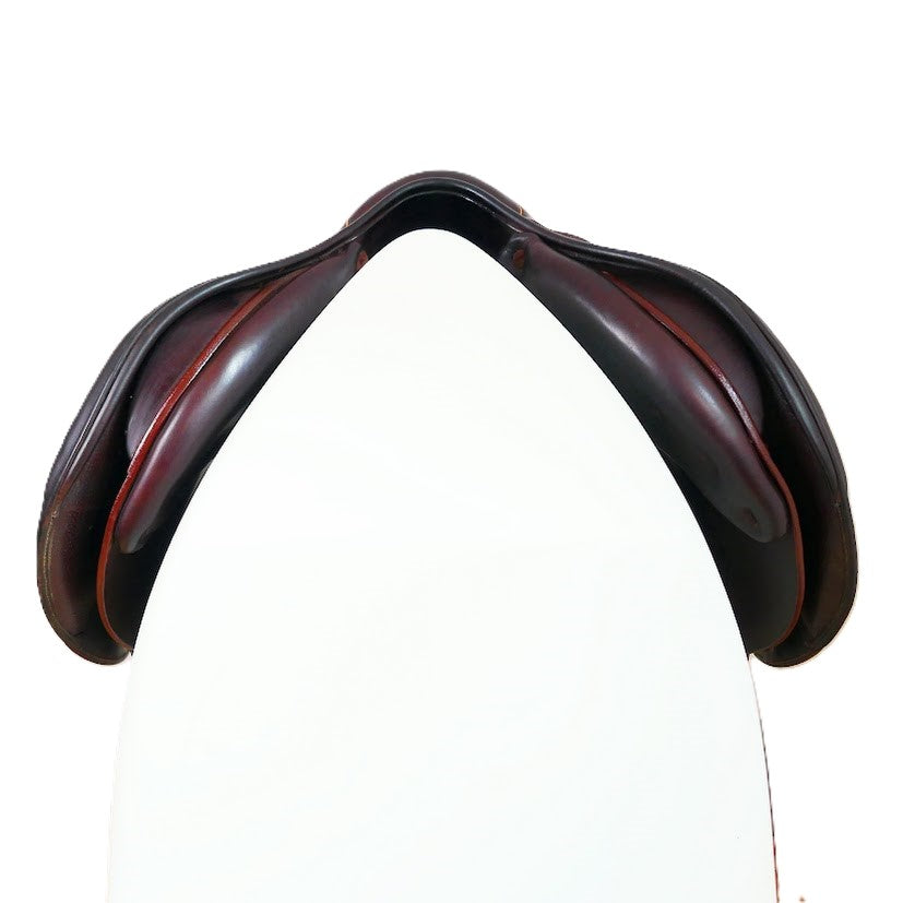 Childeric Close Contact Jumping Saddle - 17.5" Medium-Wide Brown TF167
