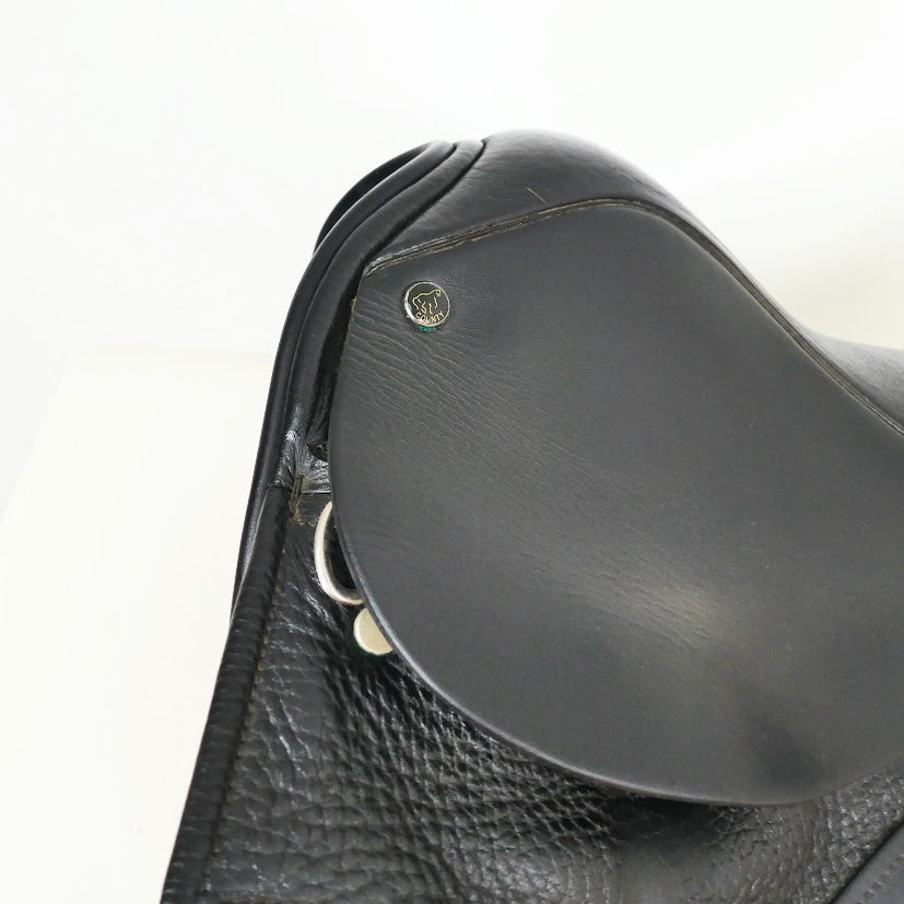 County Competitor 2000 Dressage Saddle - 16.5" Medium Black TD143