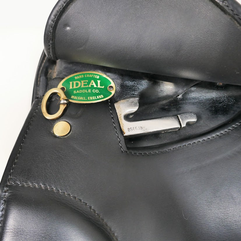 Ideal Ramsay Show Saddle - 17.5" Extra-Wide Black TE31