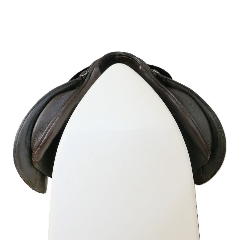 Silhouette GP Saddle - 16.5" Medium-Wide Brown TA114