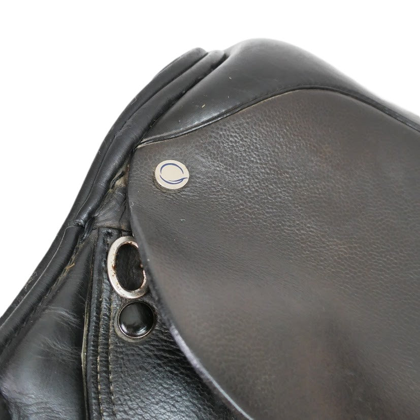Quatro Jumping Saddle - 17.5" Wide Black TF193
