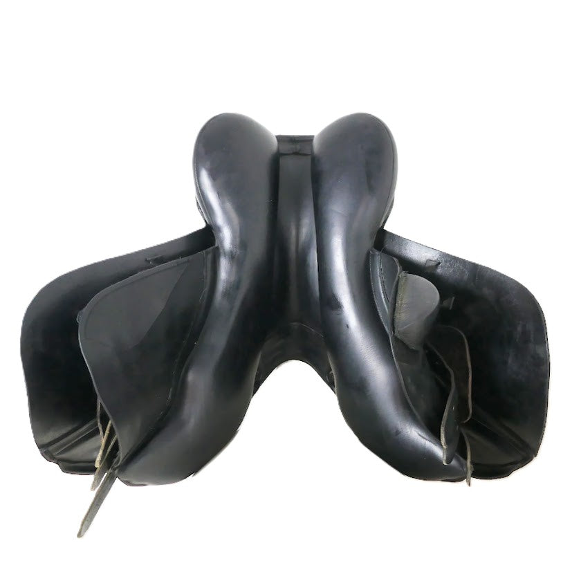 Ideal Technical & Traditional (T&T) Twinflap Jumping Saddle - 17" Adjustable Black TF195