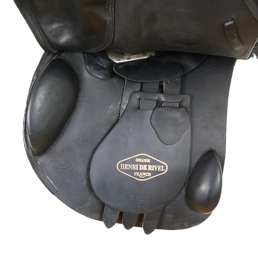 Henri De Rivel Close Contact Jumping Saddle - 17" Wide Black TF197