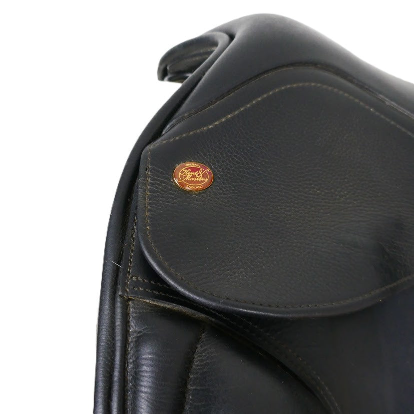 Kent & Masters S-Series Surface Block Dressage Saddle (MDR) - 17.5" Adjustable Black TD155