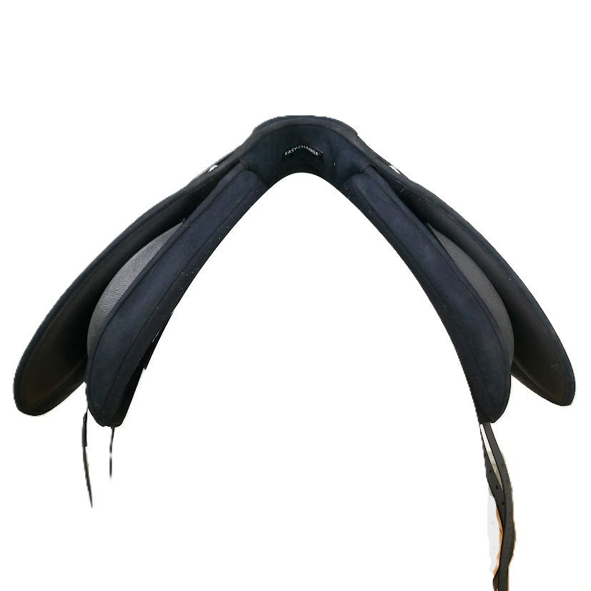 WintecLite Dressage D'Lux Saddle - 17" Adjustable Black TD156