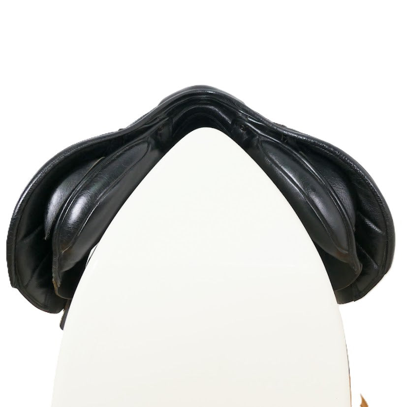 Kent & Masters S-Series Jumping Saddle (JJ) - 17" Adjustable Black TF200