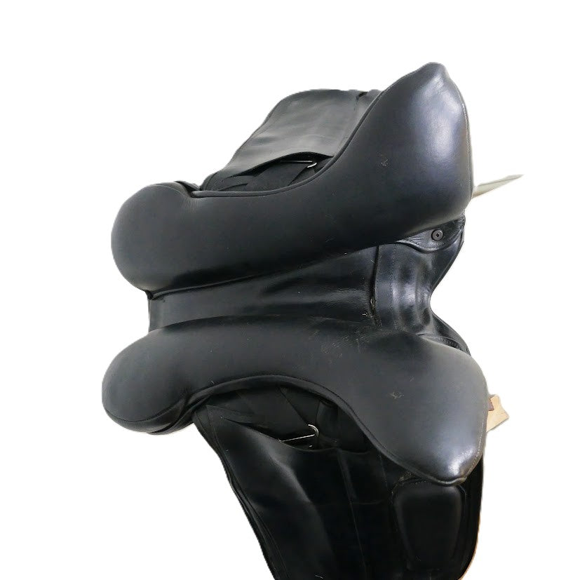 Fairfax Original Dressage Saddle - 17" Adjustable Black TD136