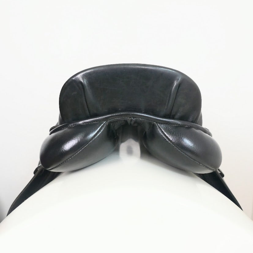 Jackie Roberts GP Saddle - 16.5" Wide Black TA129
