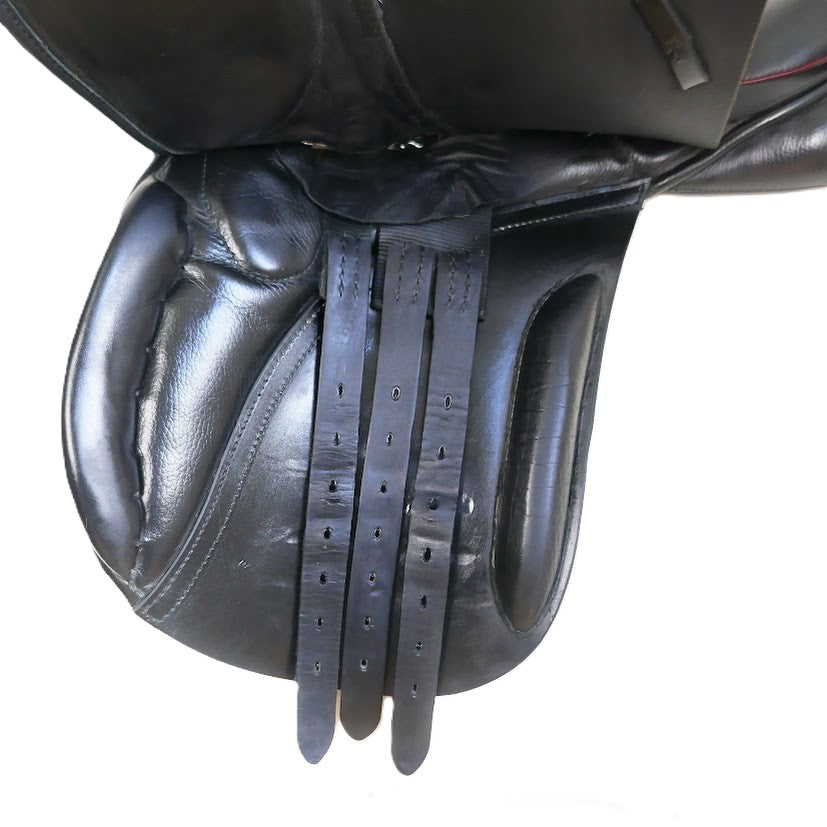 Jackie Roberts GP Saddle - 16.5" Wide Black TA129