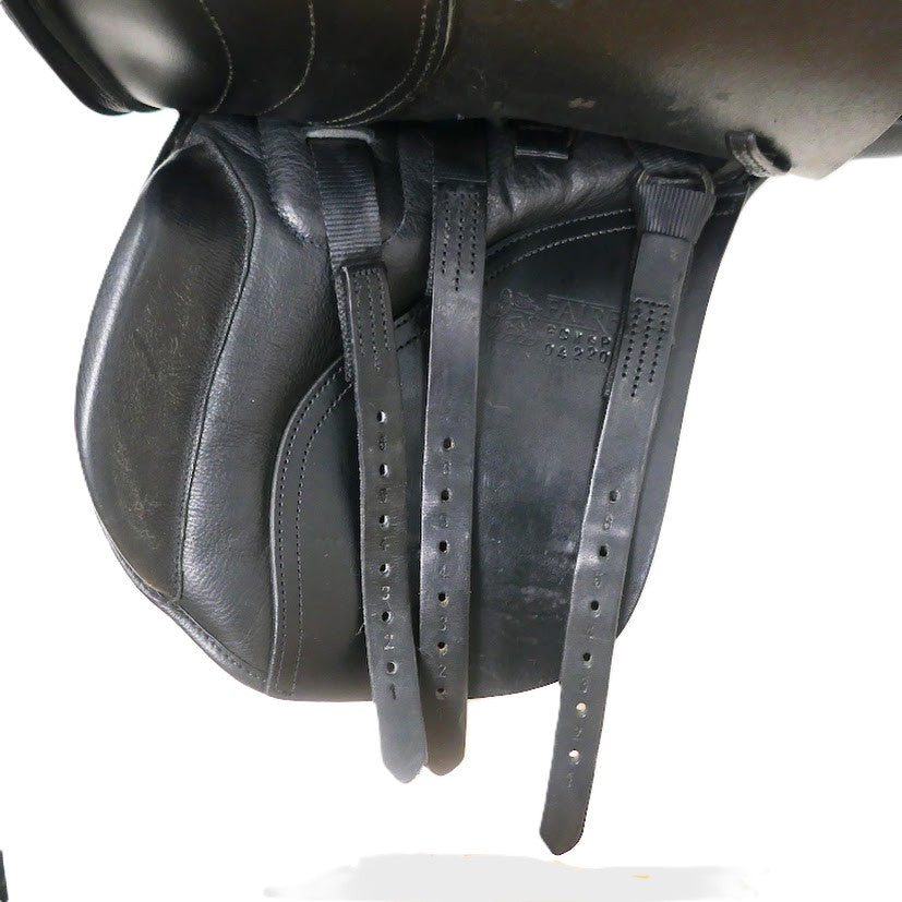 Fairfax Classic General Purpose Saddle - 17" Adjustable Black TB269