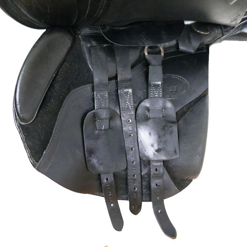 Kent & Masters Jumping Saddle (JU) - 17.5" Adjustable Black TF203