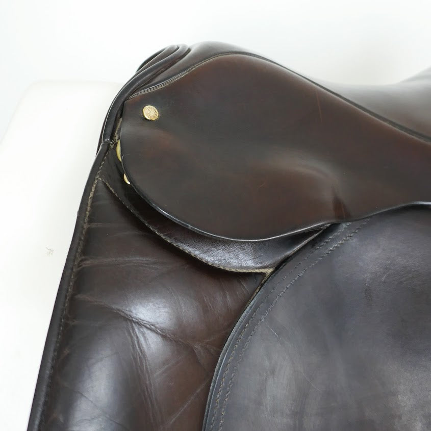 Barnsby Show/Dressage Saddle - 16" Wide Brown TE17