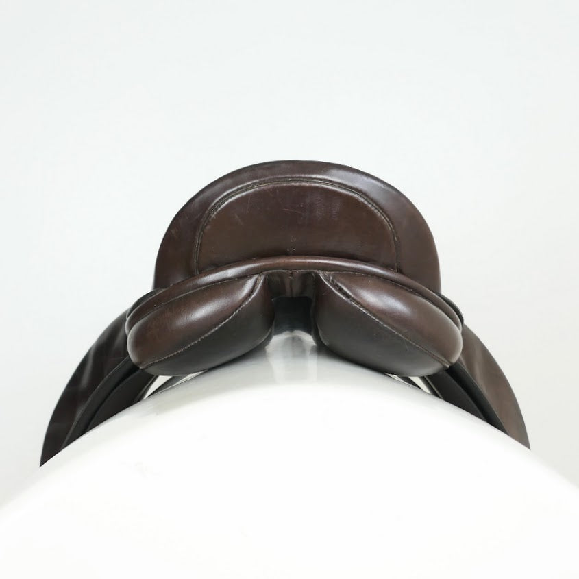 Barnsby Show/Dressage Saddle - 16" Wide Brown TE17