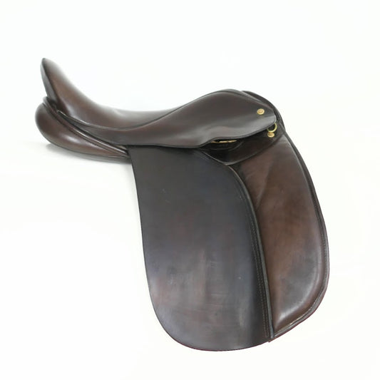 Barnsby Show/Dressage Saddle - 16" Wide Brown TE17