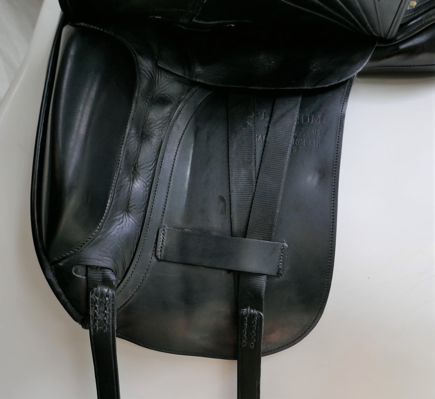 Albion Platinum Royale SLK Dressage Saddle - 17.5" Wide (335) Black D2047