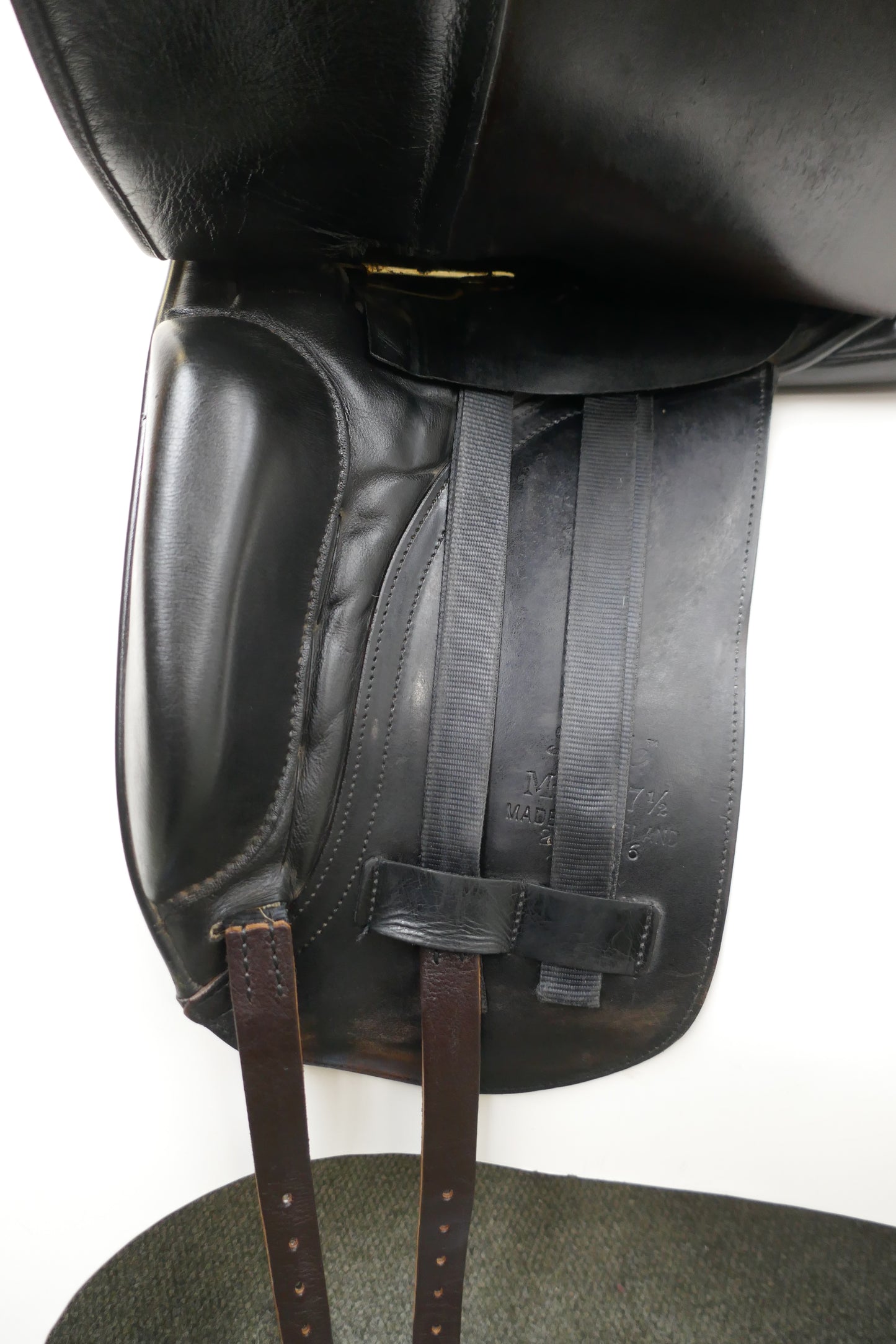 Albion MKI SL Dressage Saddle - 17.5" Medium Wide Brown D1894