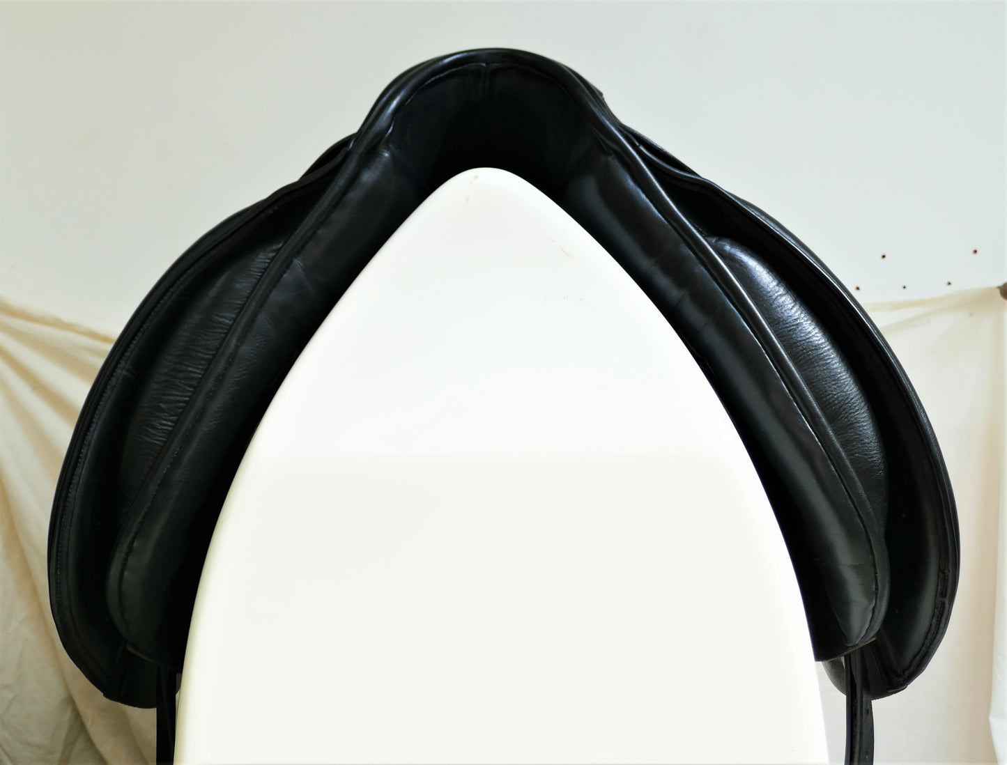 Hastilow Dressage Saddle - 17" Medium Black TD11