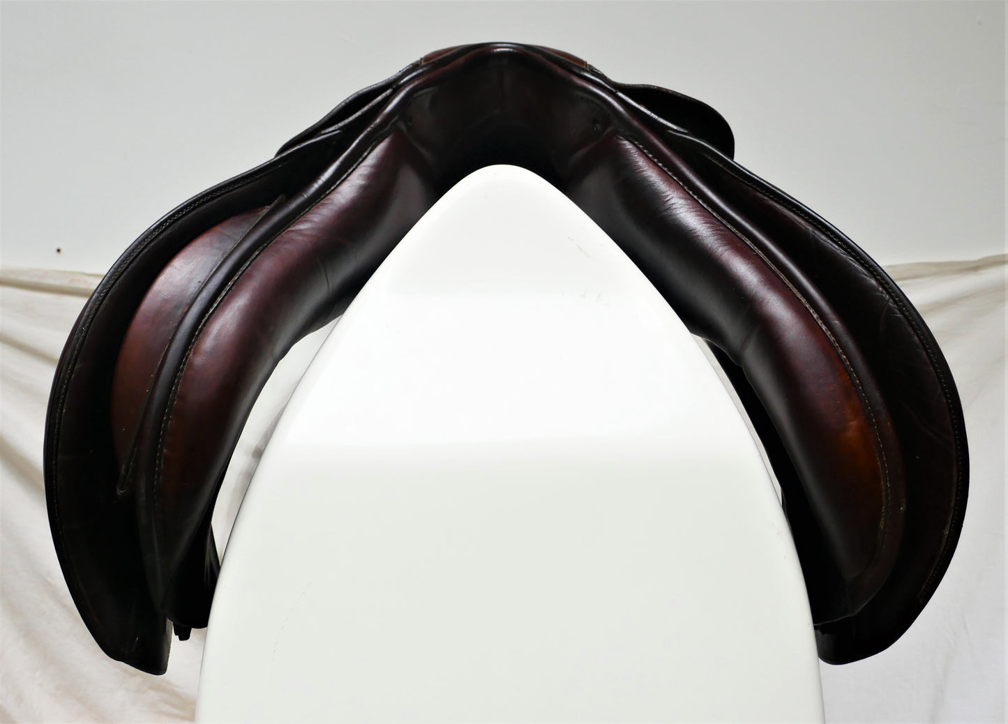 Bates Cair Caprilli AP Saddle - 18" Adjustable Brown TC3