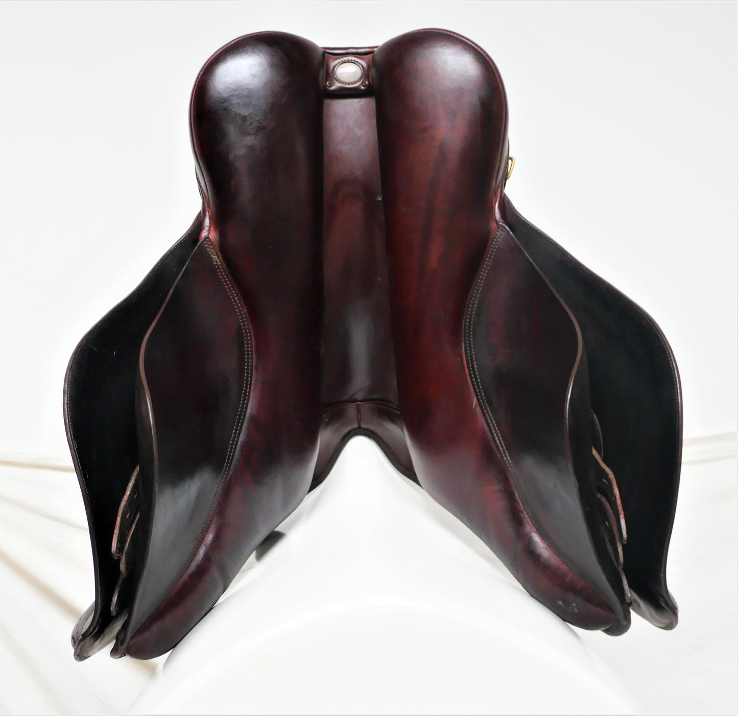 Bates Cair Caprilli AP Saddle - 18" Adjustable Brown TC3