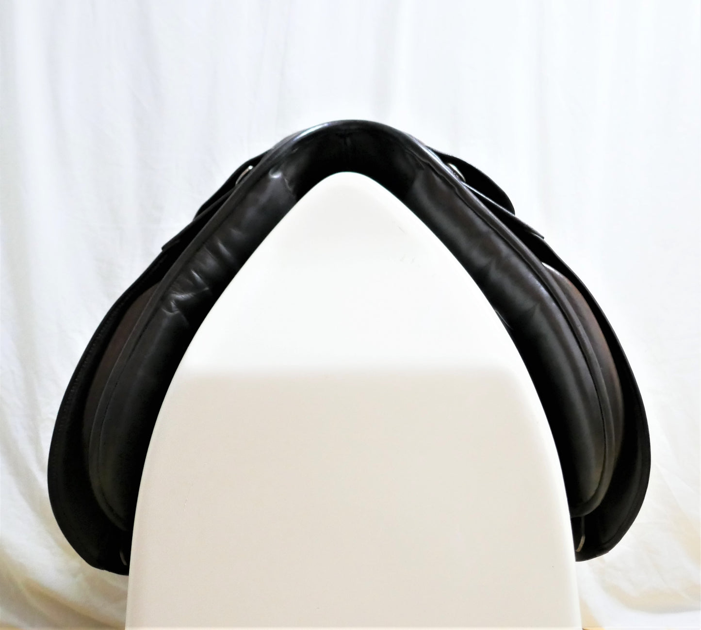 West End Working Hunter/Showing Saddle - 17.5" Wide Brown E506