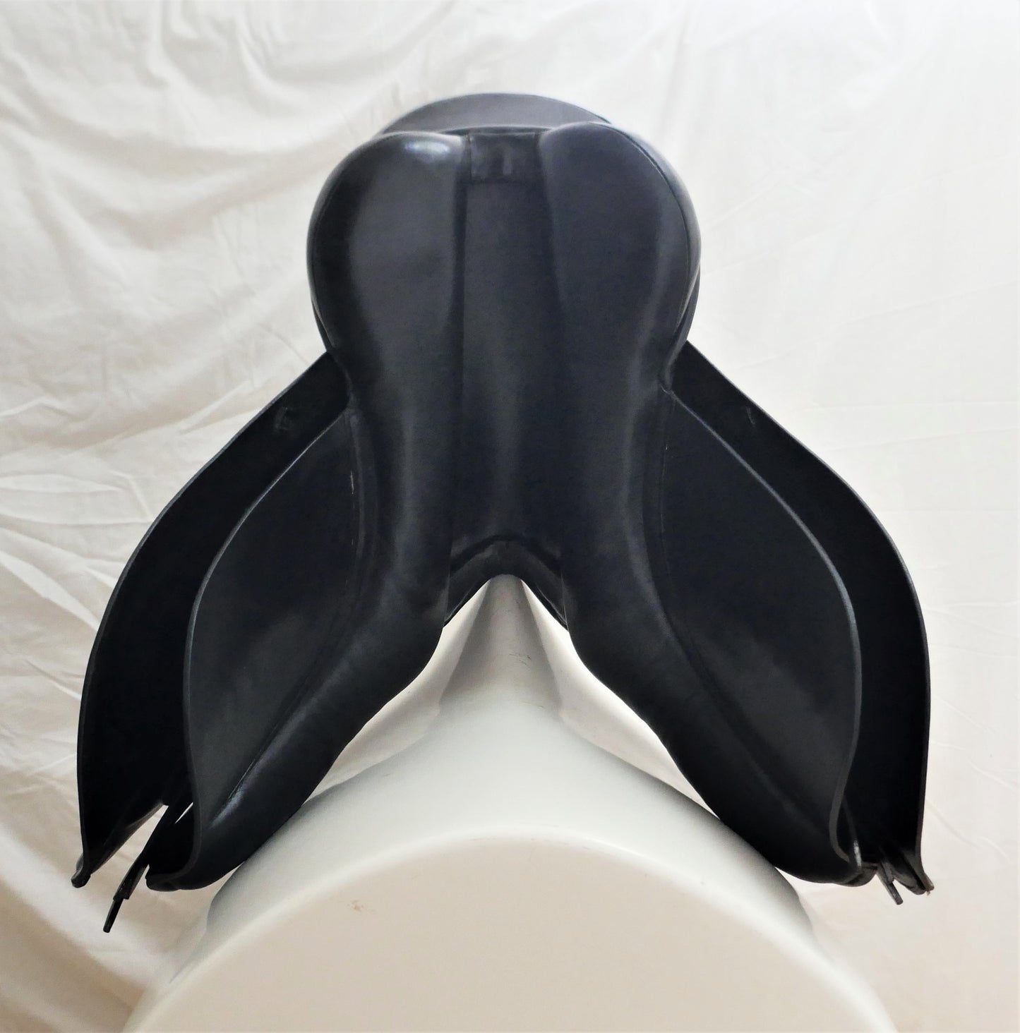Meadow Creek Ryecroft GP Saddle - 17.5" Medium Black B4483