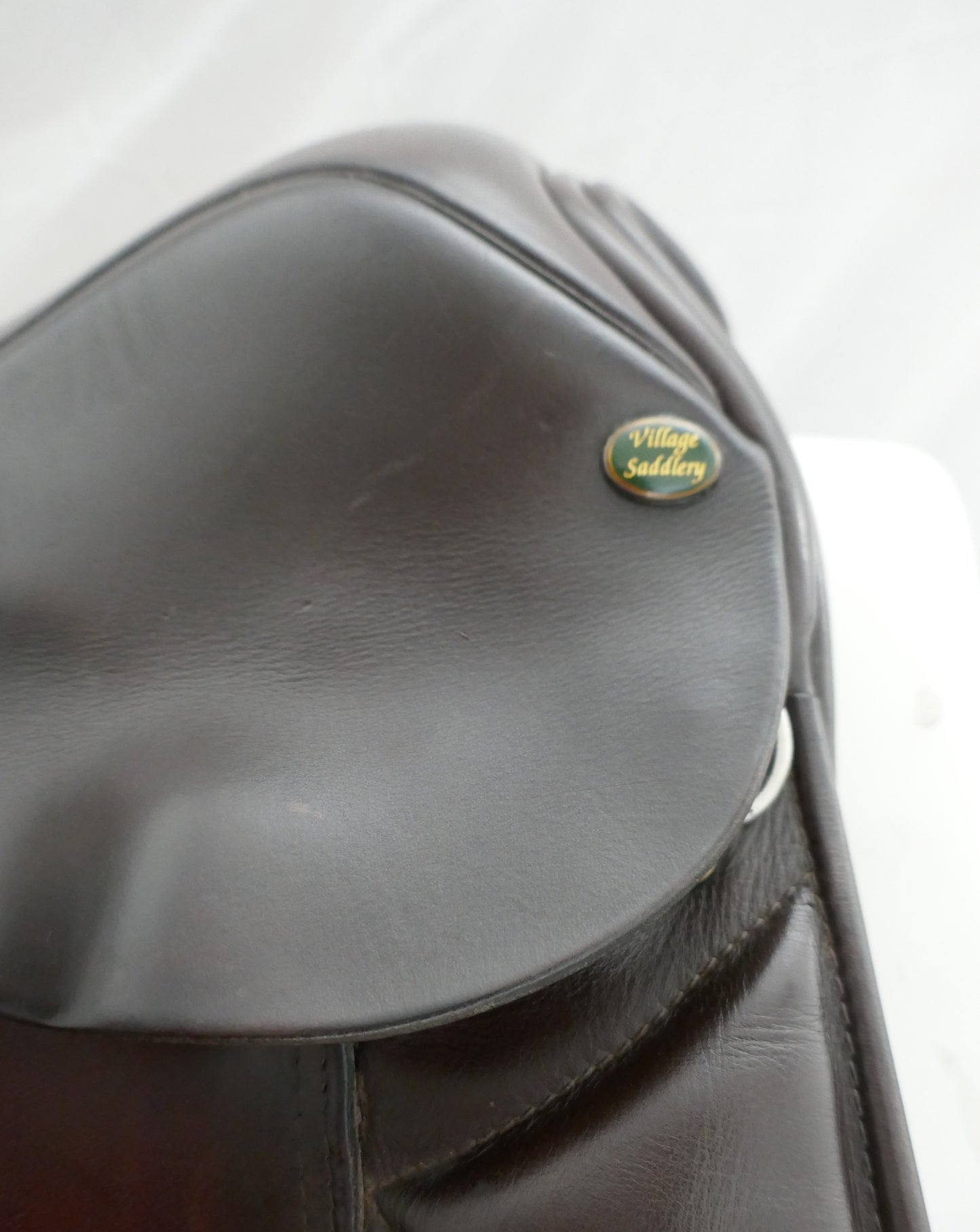 Village Saddlery Show Saddle - 17.5" Medium Brown TE10