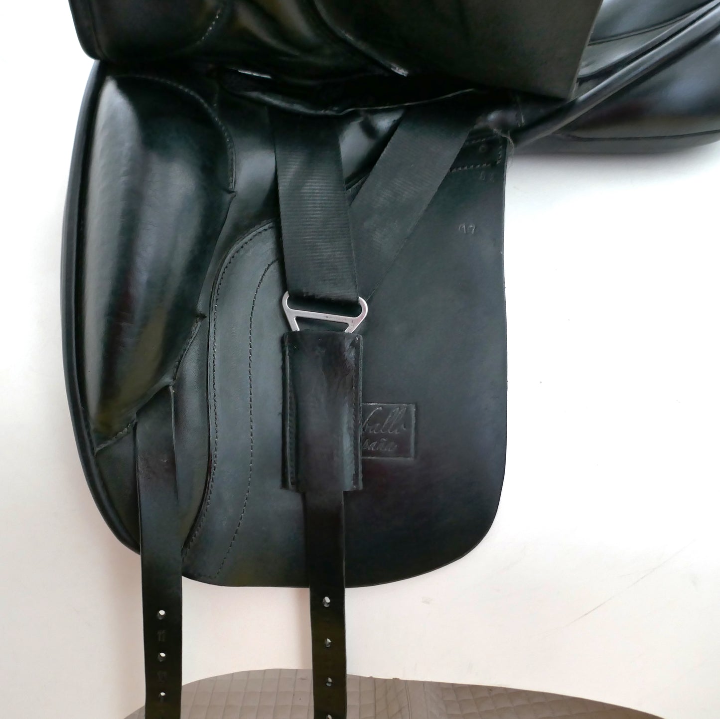 El Caballo De Espana Dressage Saddle - 17" Medium Wide Black TD49