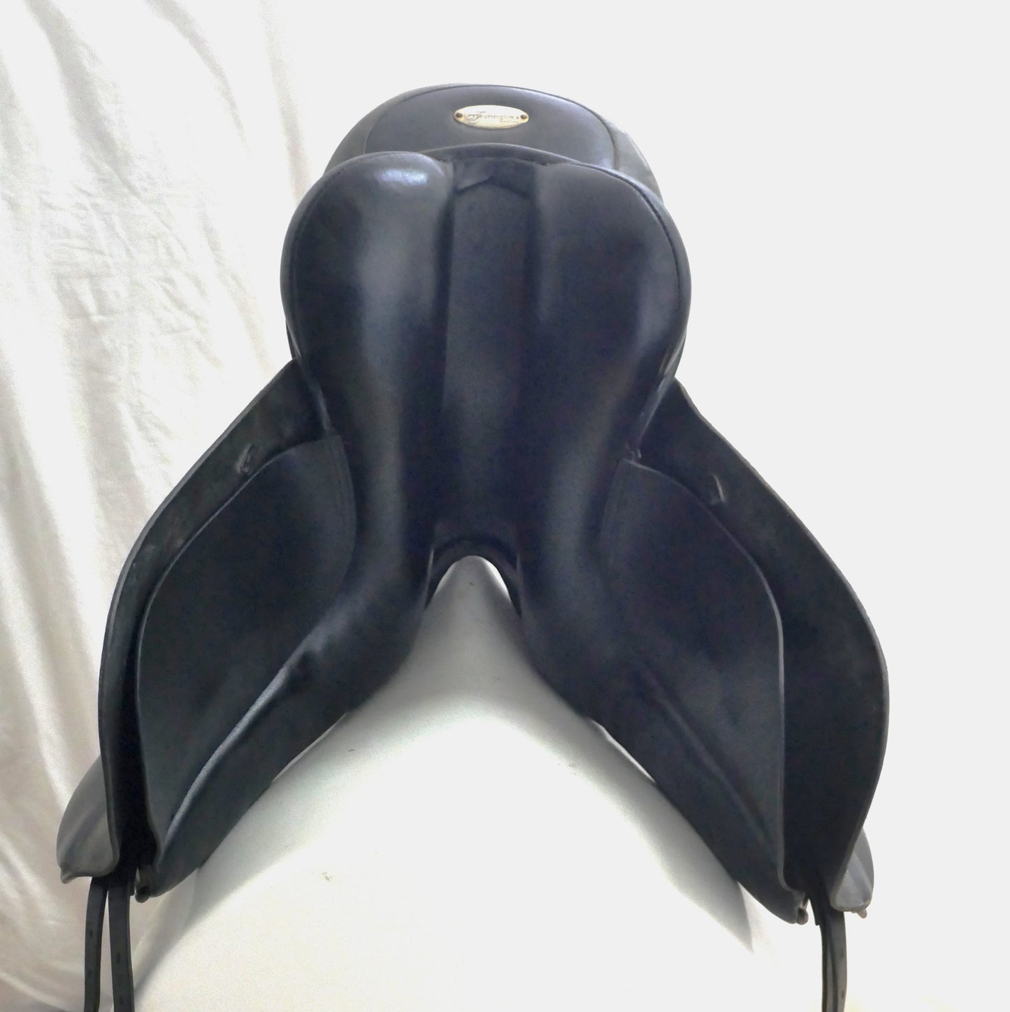 Farrington's Dressage Saddle - 17.5" Medium Black TD58