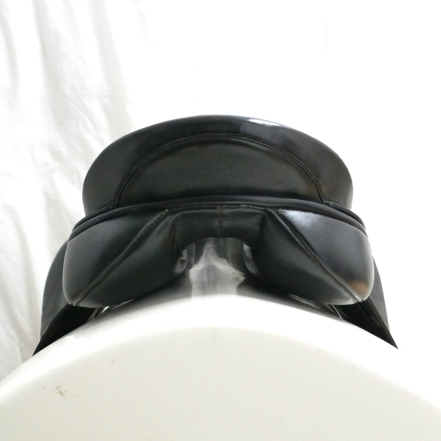Albion K2 GP Saddle - 17" Narrow-Medium Black TB71