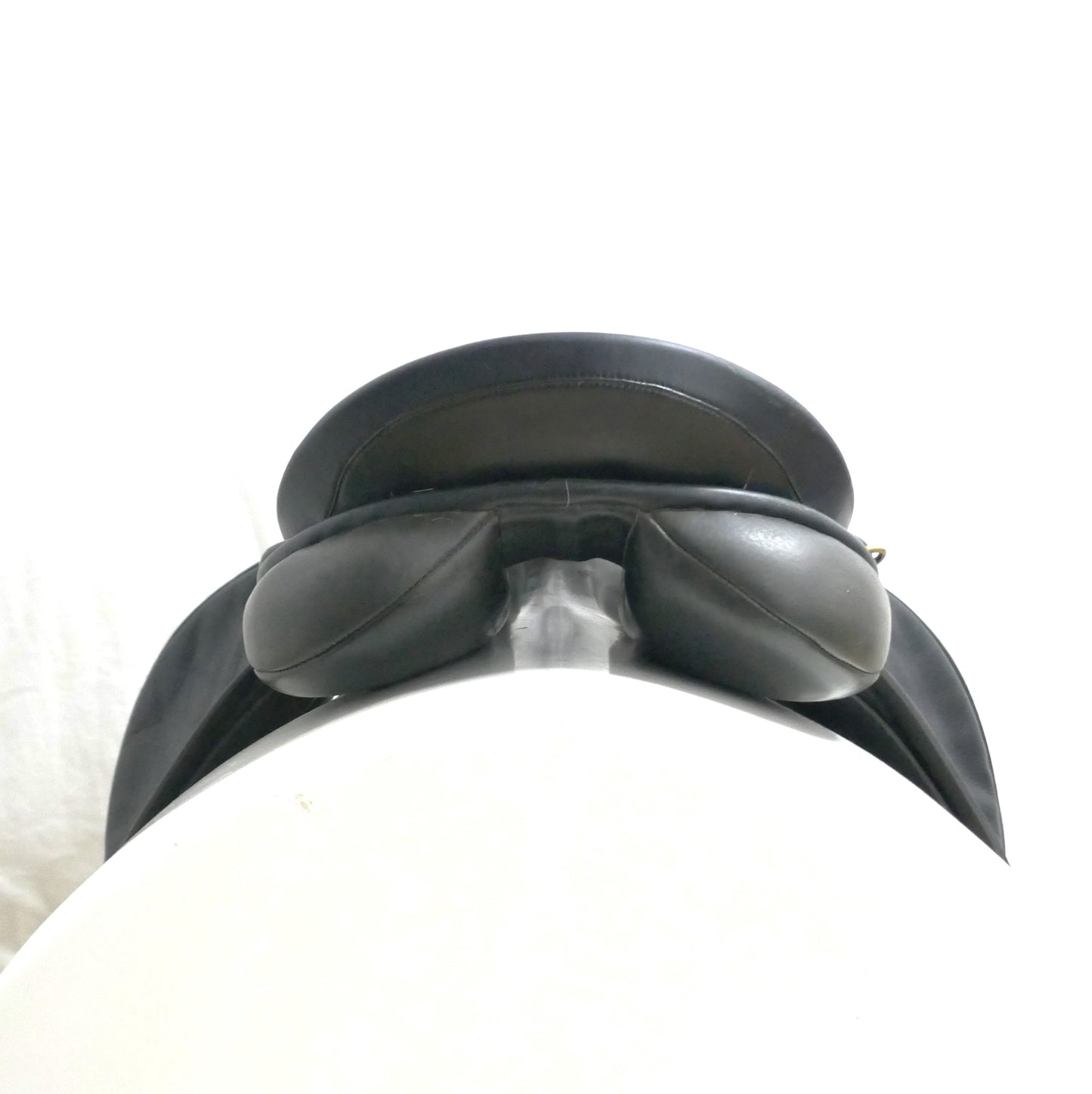 Jeffries Falcon Adler VSD Saddle - 17.5" Wide Black TB83