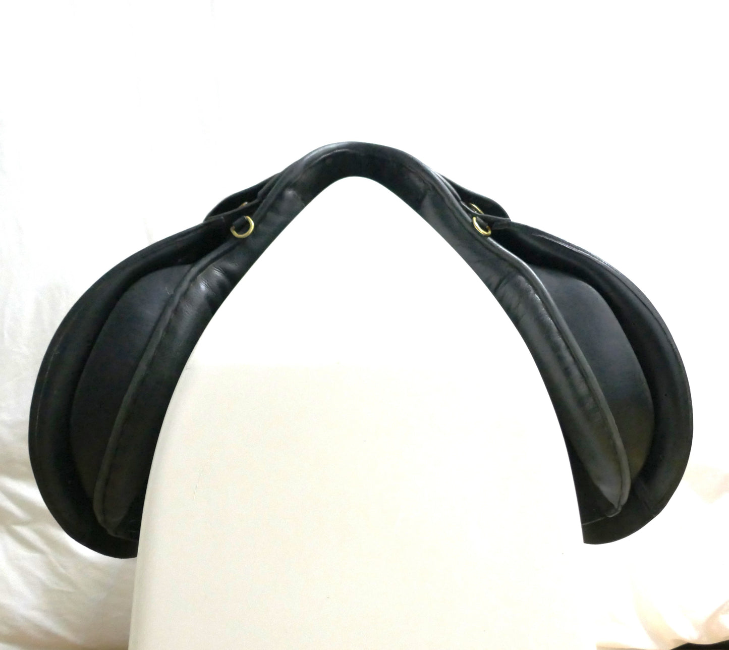 Jeffries Falcon Adler VSD Saddle - 17.5" Wide Black TB83