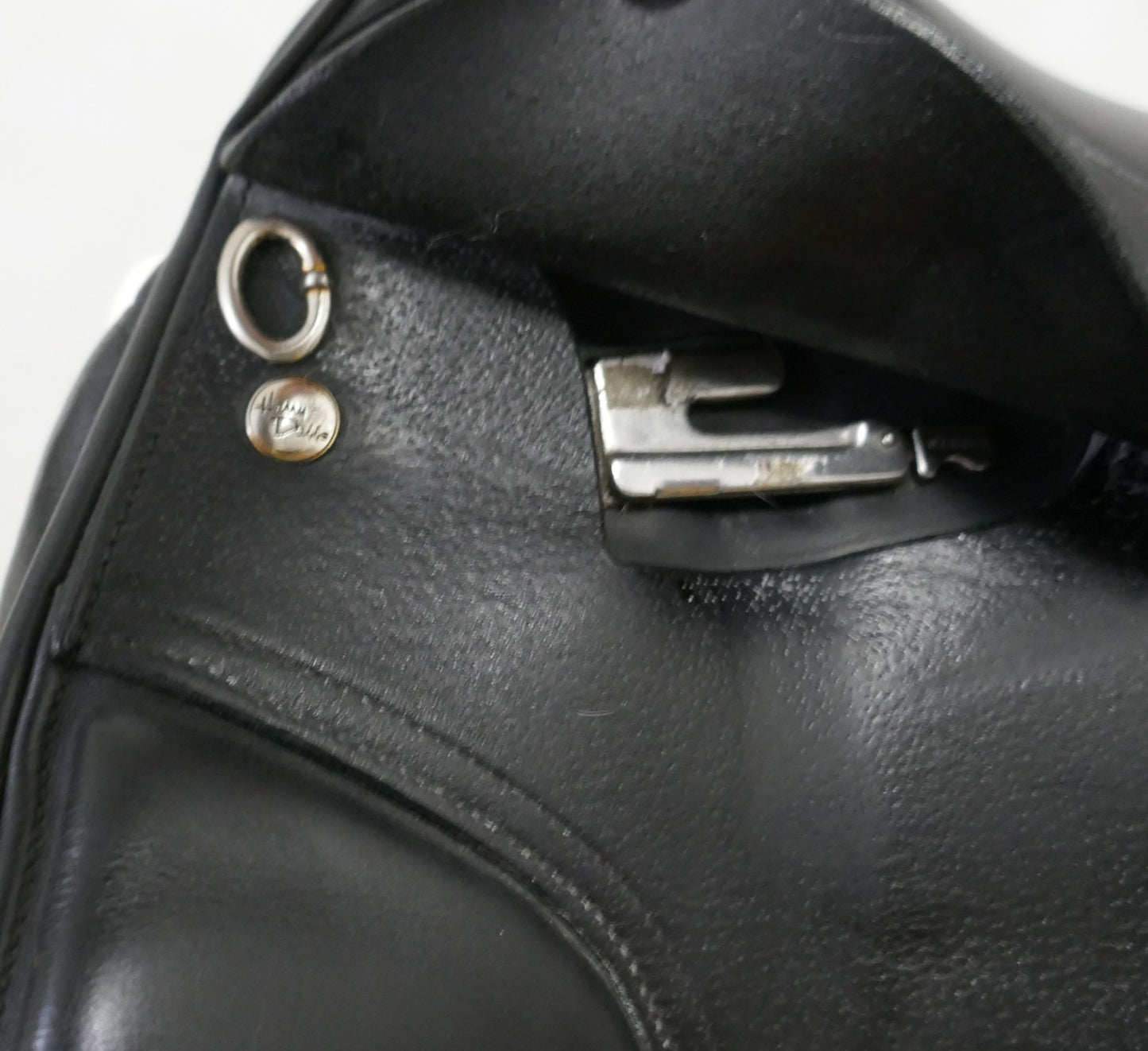 Harry Dabbs Elegant Dressage Saddle - 17" Medium-Wide Black TD76