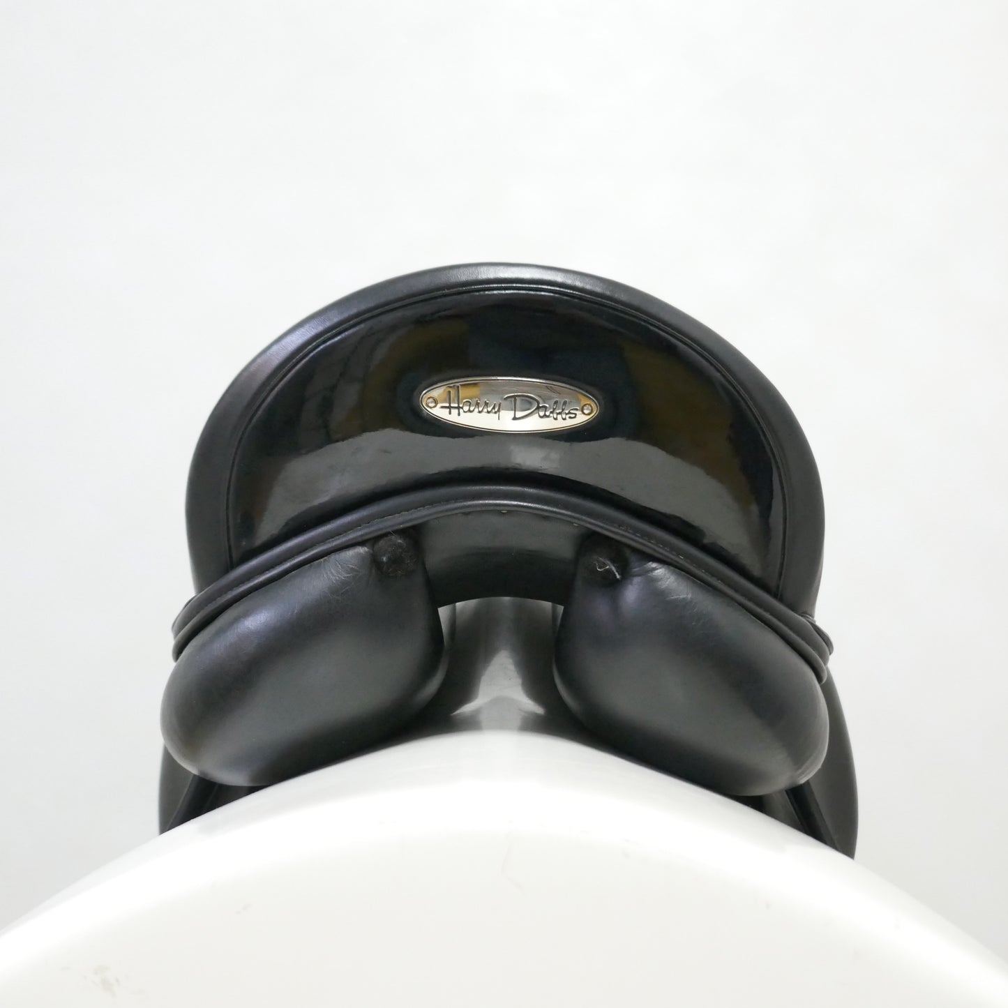 Harry Dabbs Elegant Dressage Saddle - 17" Medium-Wide Black TD76