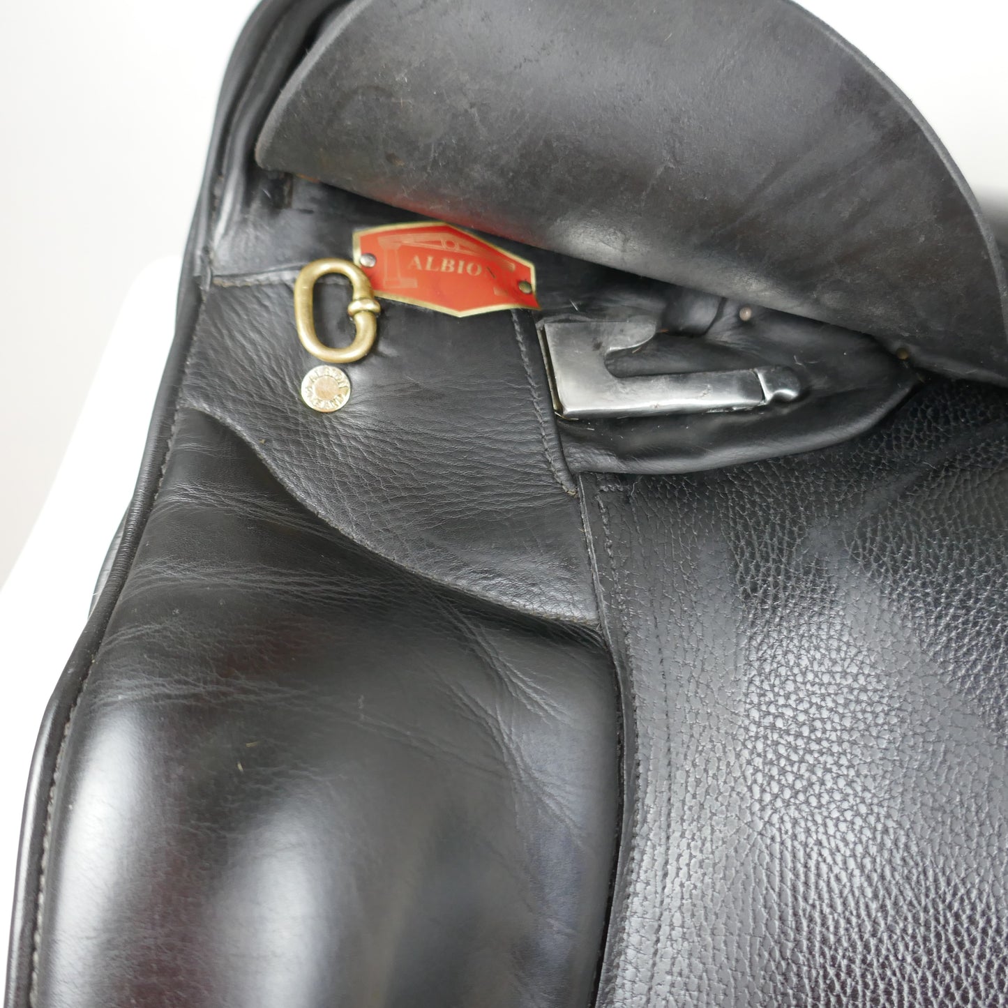 Albion MKII Ultima SLK Dressage Saddle - 18" Medium-Wide Black TD70