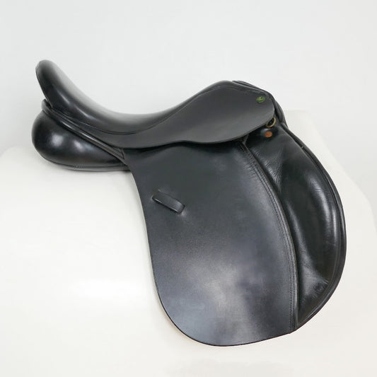 Ideal 1350 GP Saddle - 17" Wide Black TB180