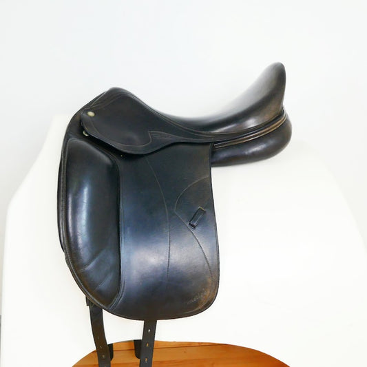 Amerigo Pinerolo Dressage Saddle - 17.5" Medium (-1/2) Black TD116