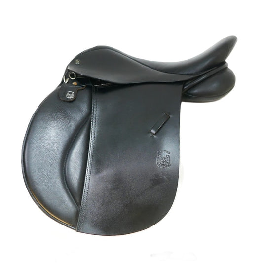 Symonds Saddlery General Purpose Saddle - 17.5" Wide Black TB270