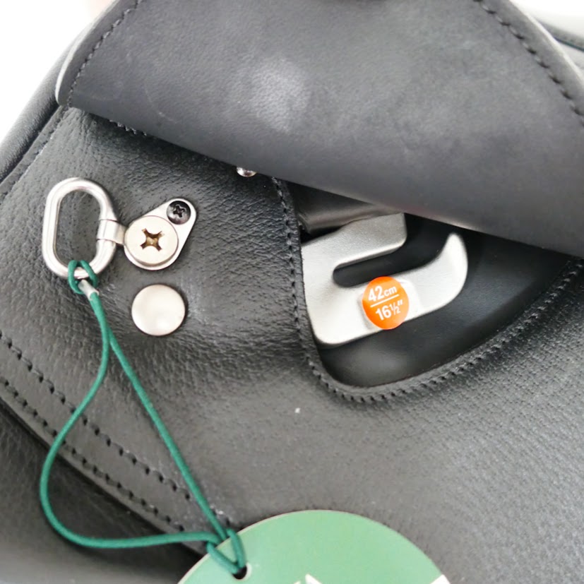 New Arena Monoflap Jumping Saddle