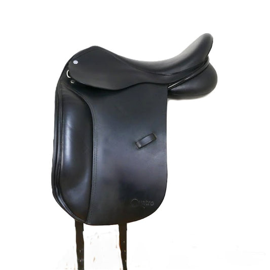 Quatro Dressage Saddle - 16.5" Medium Black TD159