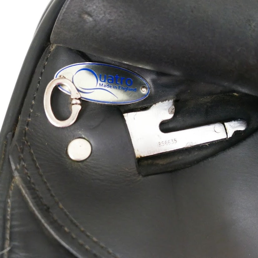 Quatro Dressage Saddle - 16.5" Medium Black TD159