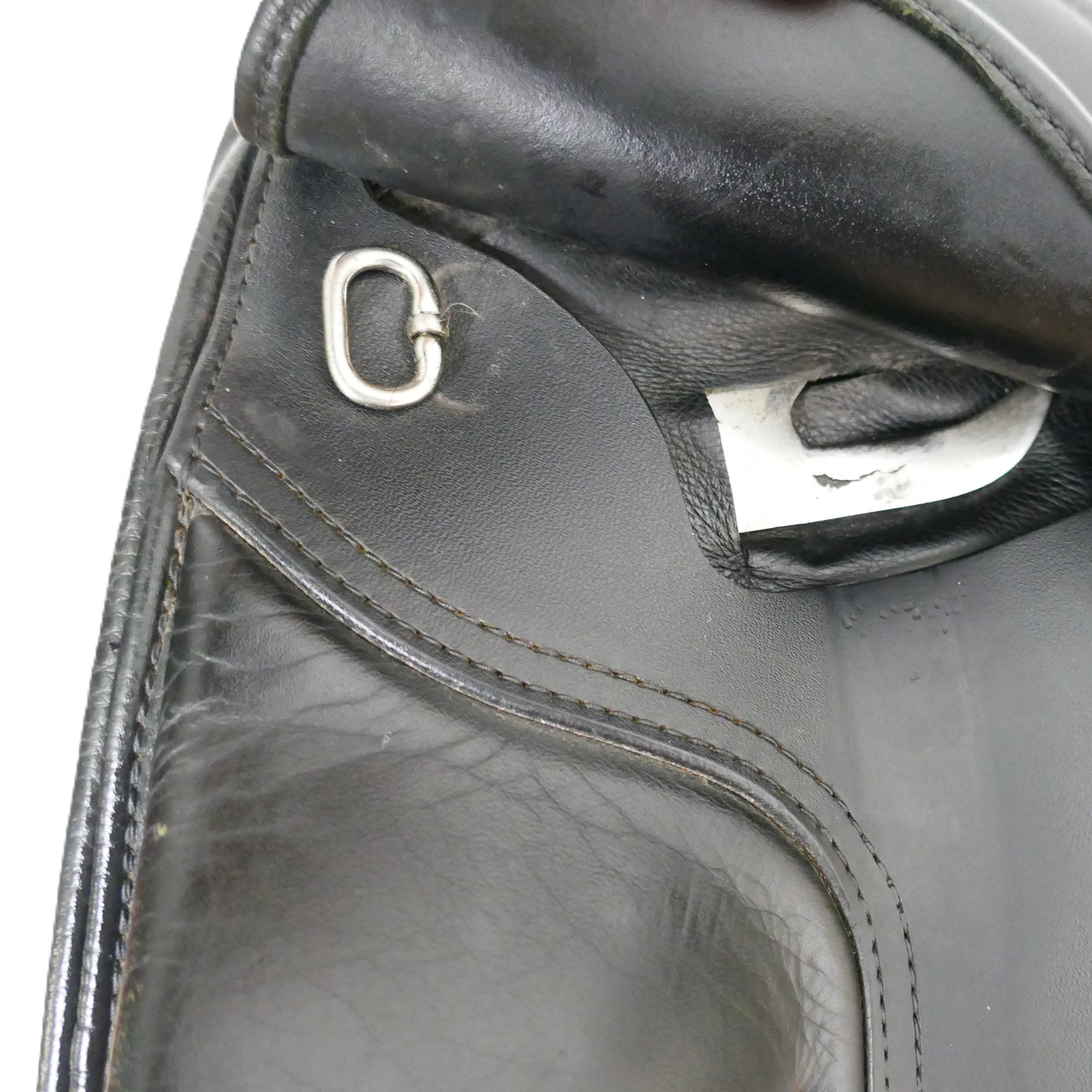 Kent & Masters S-Series Surface Block Dressage Saddle (MDS) - 17" Adjustable Black TD162