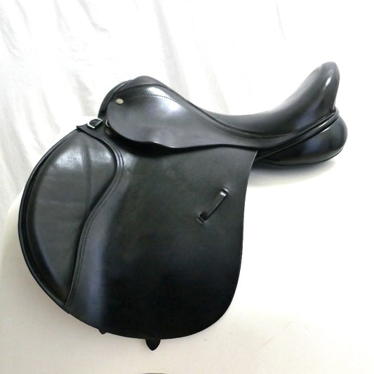 Barnsby Event Saddle - 17.5" Narrow-Medium Black TB167