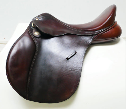 Bates Cair Caprilli AP Saddle - 18" Adjustable Brown TC3
