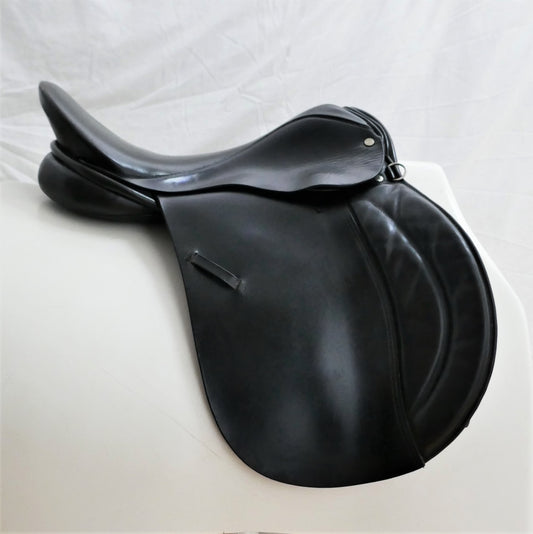Meadow Creek Ryecroft GP Saddle - 17.5" Medium Black B4483